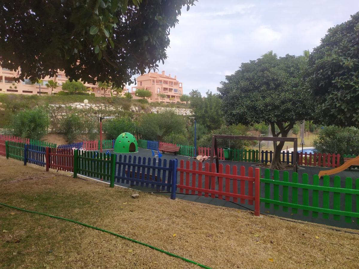 شقة مالقة  في Playa Marina Club Pretty House المظهر الخارجي الصورة