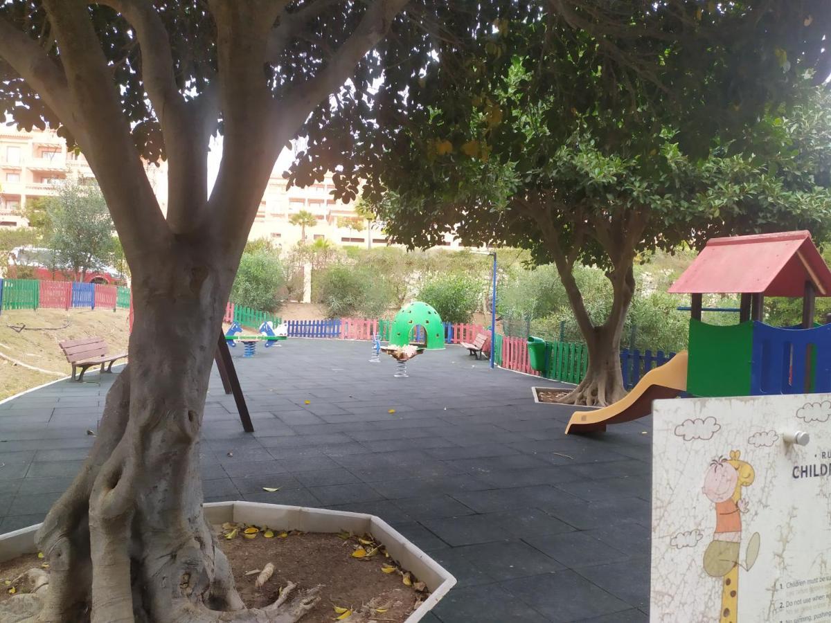 شقة مالقة  في Playa Marina Club Pretty House المظهر الخارجي الصورة
