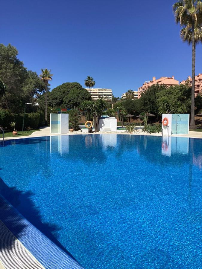 شقة مالقة  في Playa Marina Club Pretty House المظهر الخارجي الصورة